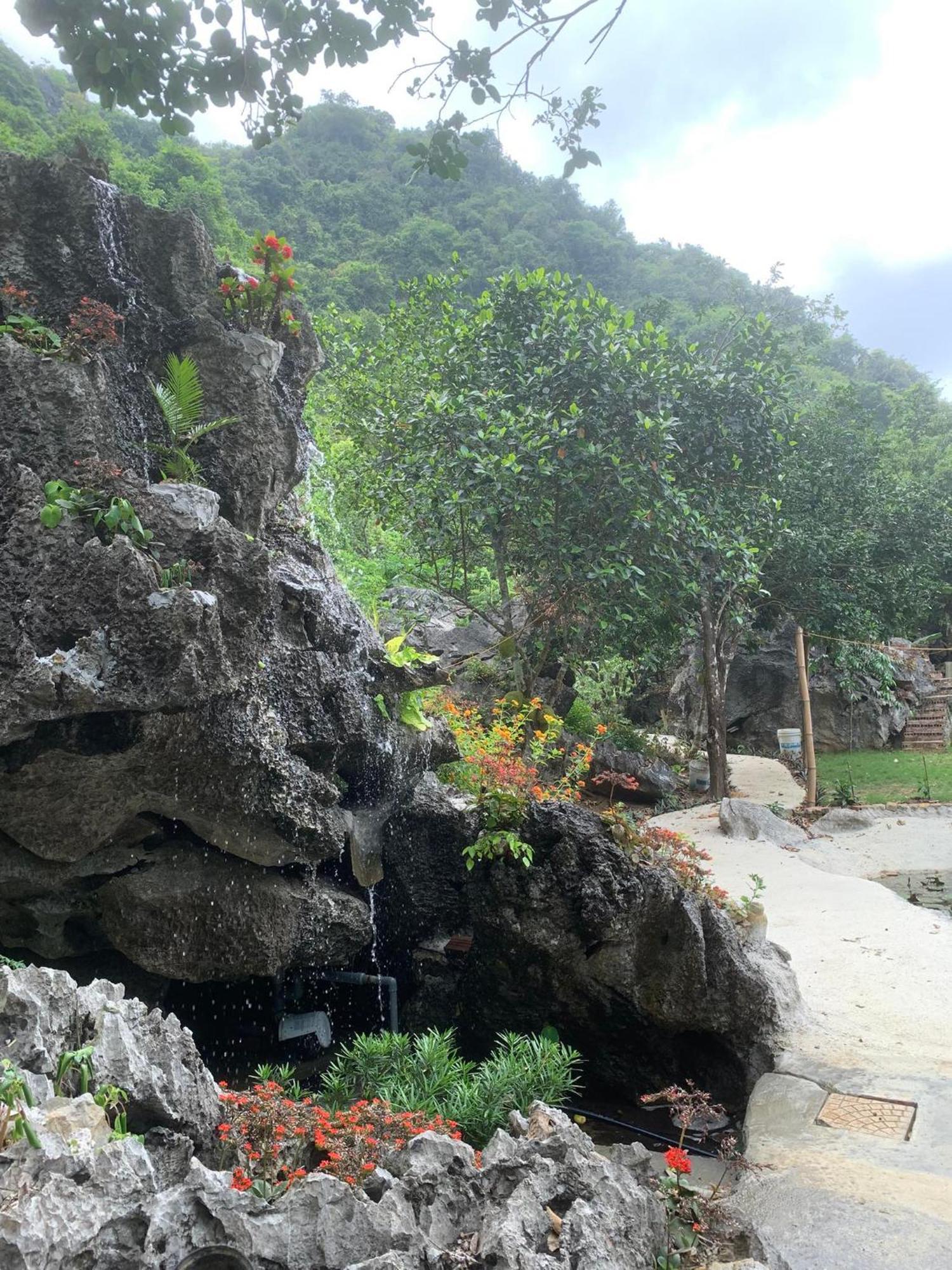 Central Hills Cat Ba Xuan Dam Rom bilde