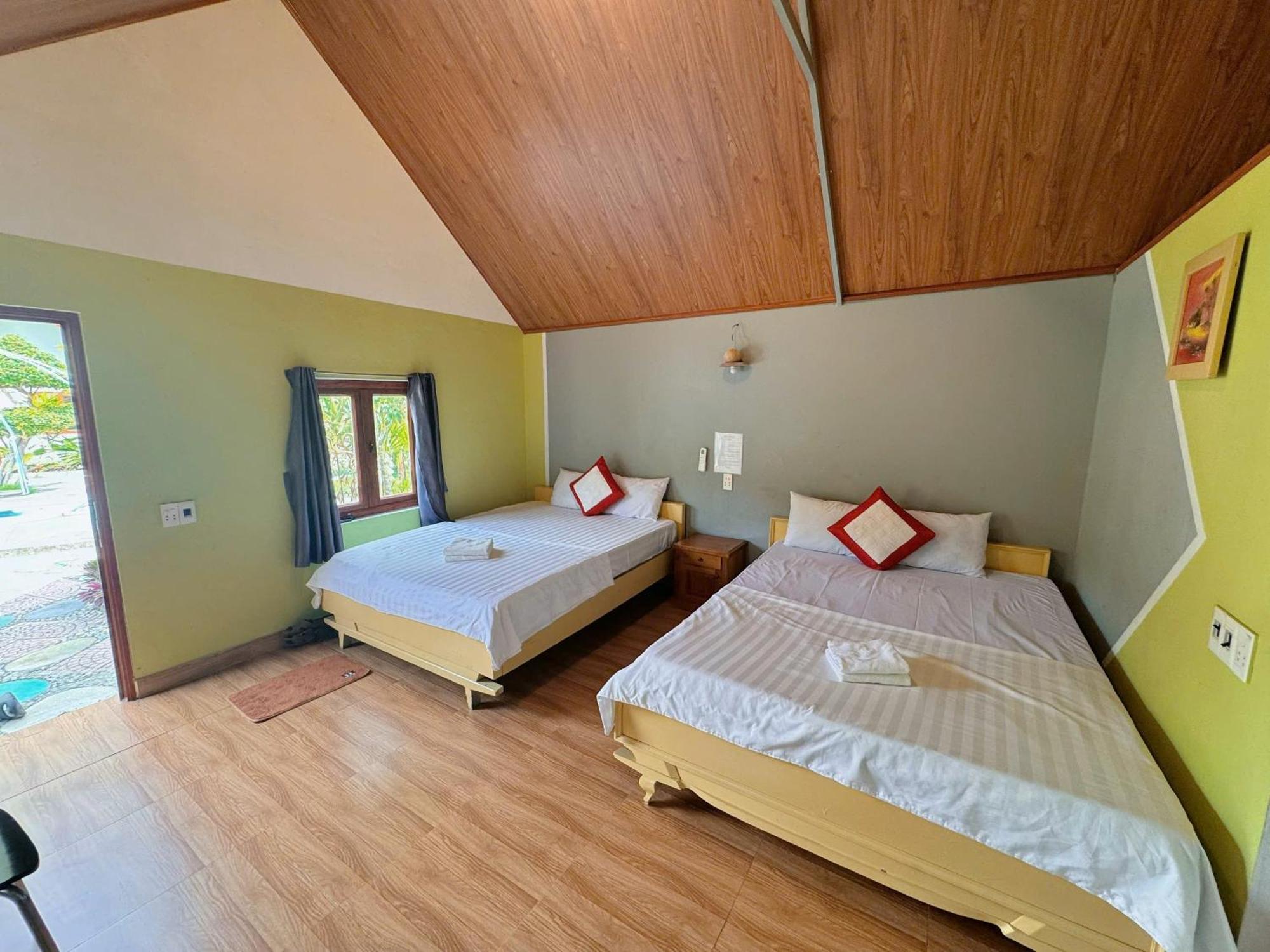 Central Hills Cat Ba Xuan Dam Rom bilde